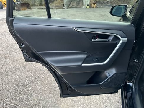 Used 2023 Toyota RAV4 XLE Premium AWD/4WD image 26