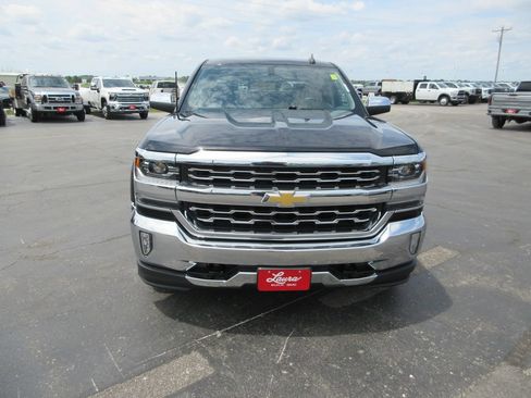 Used 2017 Chevrolet Silverado 1500 LTZ w/ Sport Package AWD/4WD image 11