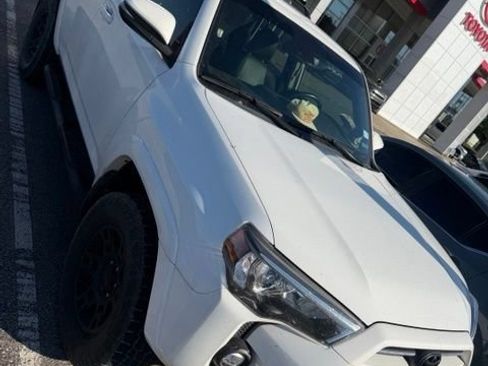 Certified 2023 Toyota 4Runner SR5 Premium w/ Moonroof Package AWD/4WD image 1