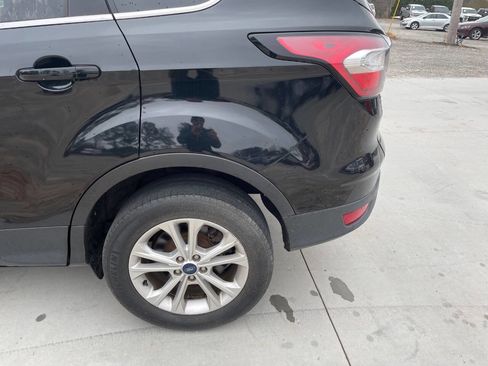 Used 2017 Ford Escape SE image 20