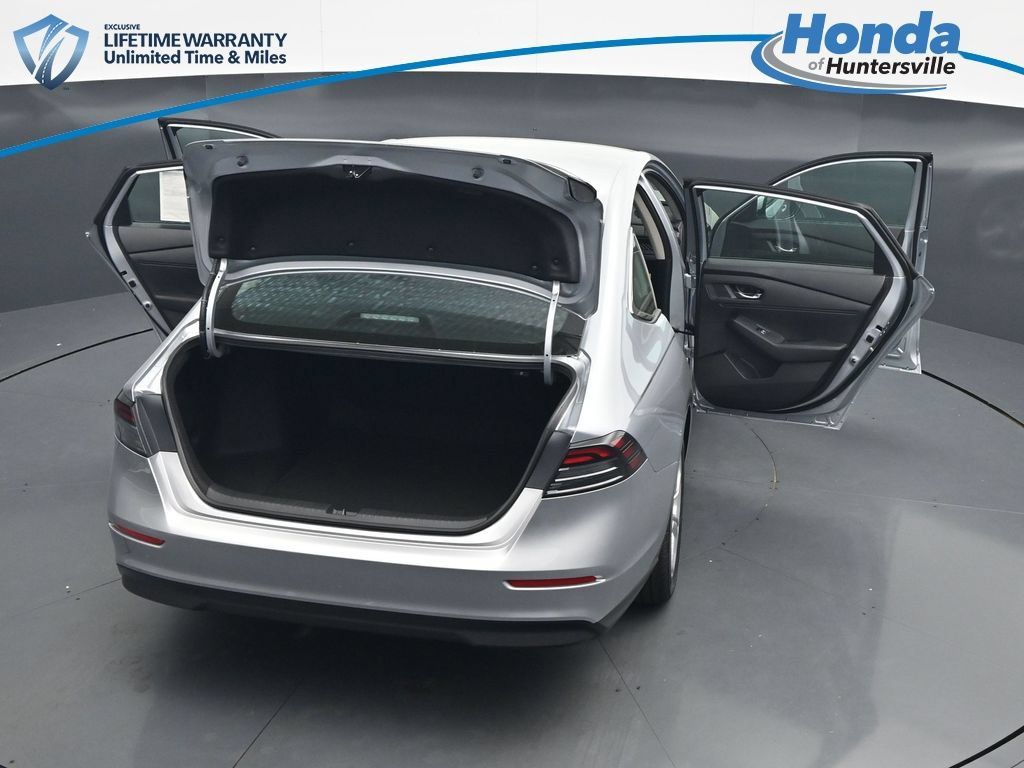 New 2026 Honda Accord LX image 49