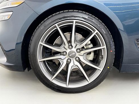 Used 2022 Genesis G70 2.0T w/ Prestige Package image 25