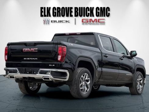 New 2026 GMC Sierra 1500 SLE w/ X31 Off-Road Package AWD/4WD image 4