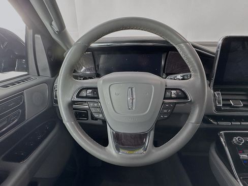 Used 2019 Lincoln Navigator Reserve w/ Cargo Package image 11