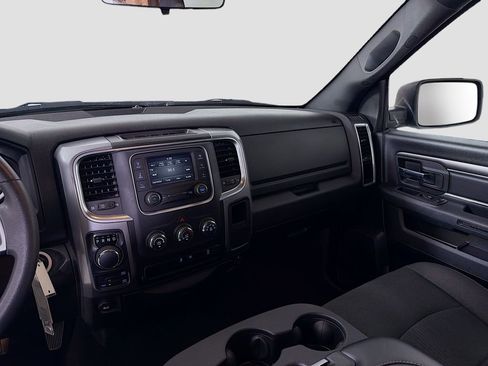 Used 2024 RAM 1500 Classic Warlock image 24