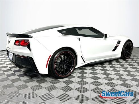 Used 2019 Chevrolet Corvette Grand Sport image 7