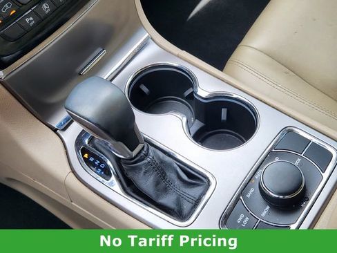 Used 2019 Jeep Grand Cherokee Limited AWD/4WD image 20