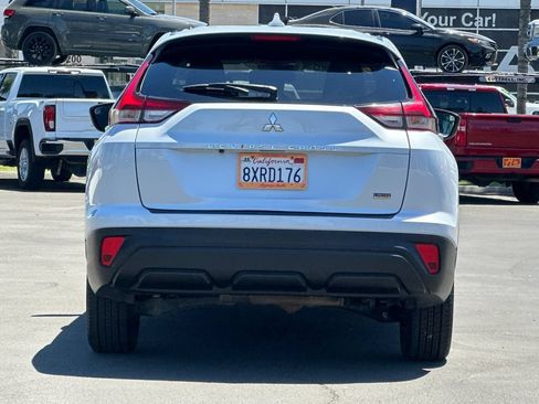 Used 2022 Mitsubishi Eclipse Cross LE AWD/4WD image 4