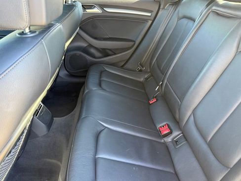 Used 2019 Audi A3 2.0T Premium image 27