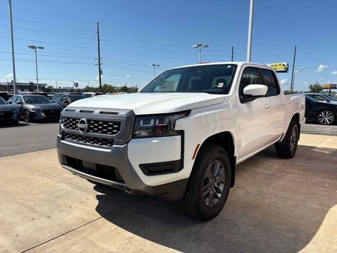 New 2026 Nissan Frontier SV w/ SV Convenience Package image 4