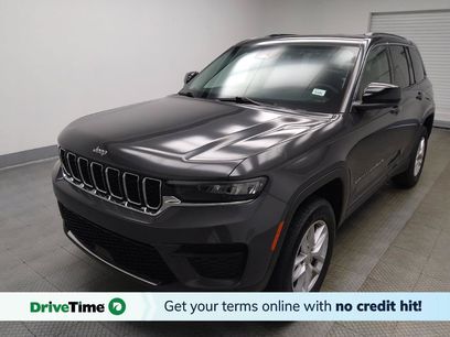 Used 2023 Jeep Grand Cherokee Laredo