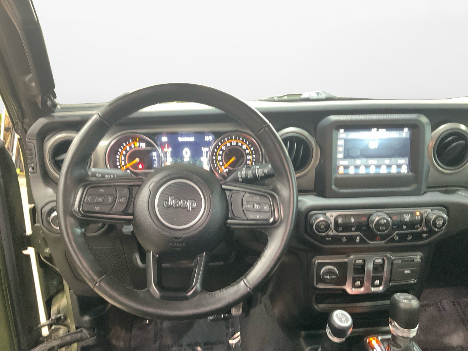 Used 2021 Jeep Wrangler Sport AWD/4WD image 11