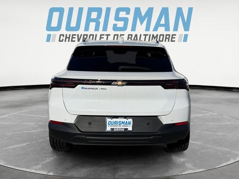 New 2026 Chevrolet Equinox EV LT image 5