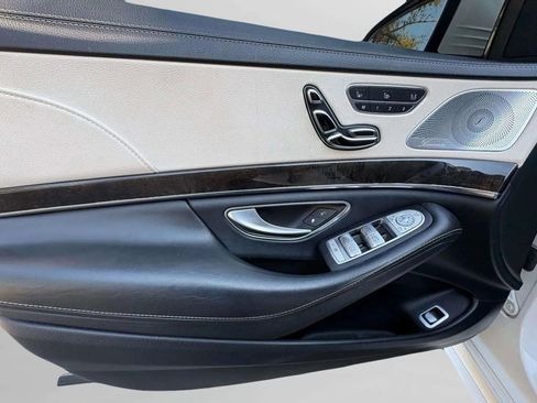 Used 2016 Mercedes-Benz S 550 Sedan image 37