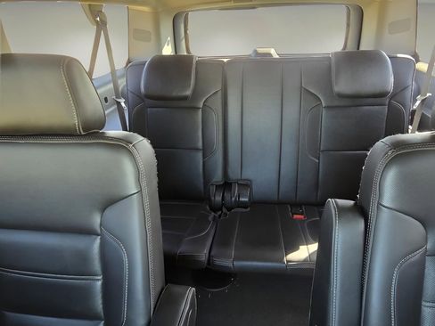 Used 2019 GMC Yukon XL Denali w/ Denali Ultimate Package image 29
