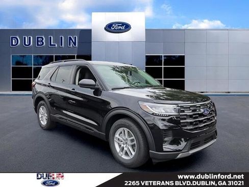 New 2026 Ford Explorer Active RWD image 1