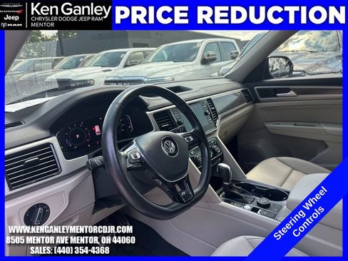 Used 2019 Volkswagen Atlas SEL R-Line AWD/4WD image 20