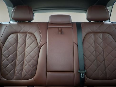 Used 2023 BMW X5 xDrive40i w/ Premium Package image 19