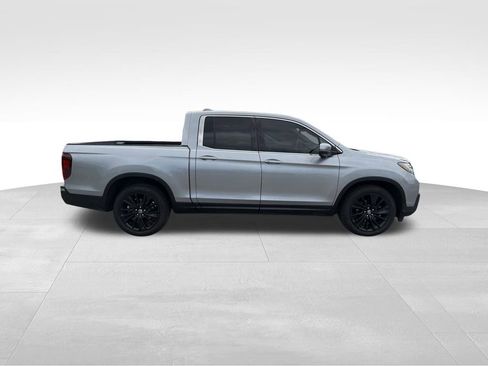 Used 2017 Honda Ridgeline RTL-T image 7