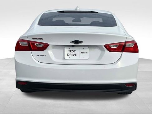 Used 2018 Chevrolet Malibu LT w/ Leather Package image 6