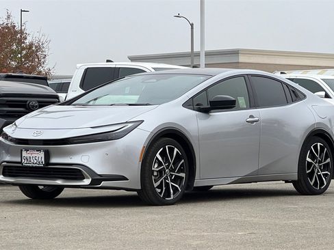 Certified 2024 Toyota Prius Prime image 10