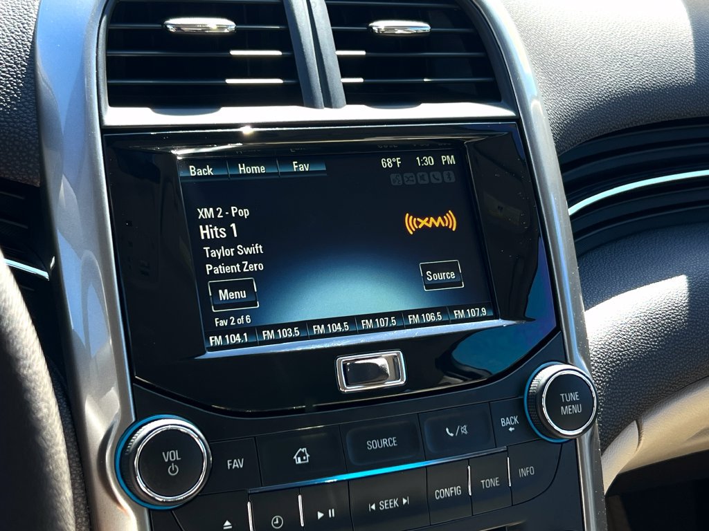 Used 2014 Chevrolet Malibu LT w/ Power Convenience Package FWD image 34
