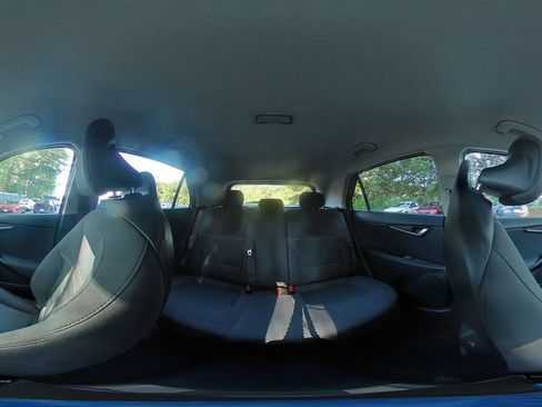 Used 2026 Kia Niro LX FWD image 40