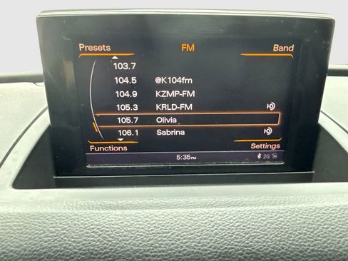 Used 2018 Audi Q3 2.0T Premium Plus w/ S Line Competition Package AWD/4WD image 23