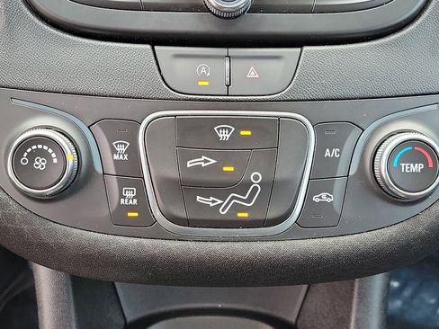 Used 2024 Chevrolet Malibu LS w/ Driver Confidence Package image 26