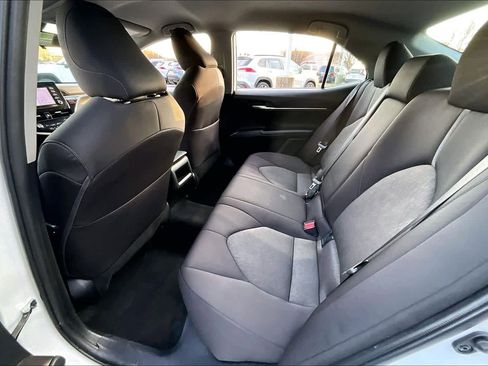 Used 2023 Toyota Camry LE image 18
