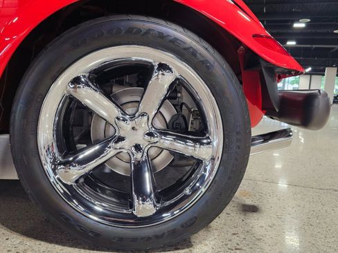 Used 1999 Plymouth Prowler image 7