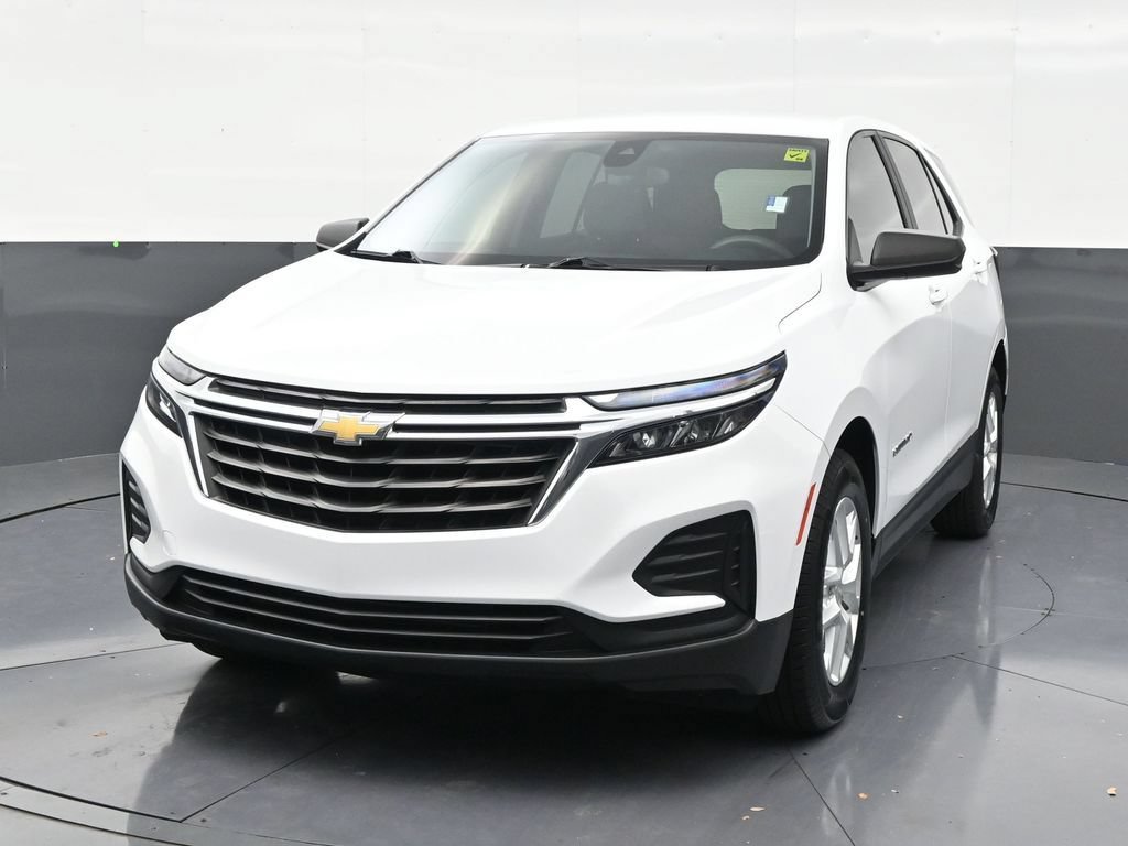 Used 2022 Chevrolet Equinox LS FWD image 8