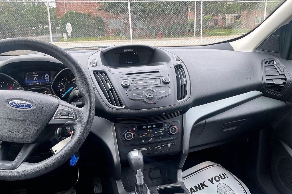 Certified 2017 Ford Escape SE FWD image 5