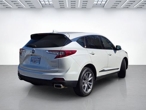 Used 2022 Acura RDX AWD w/ Technology Package image 4
