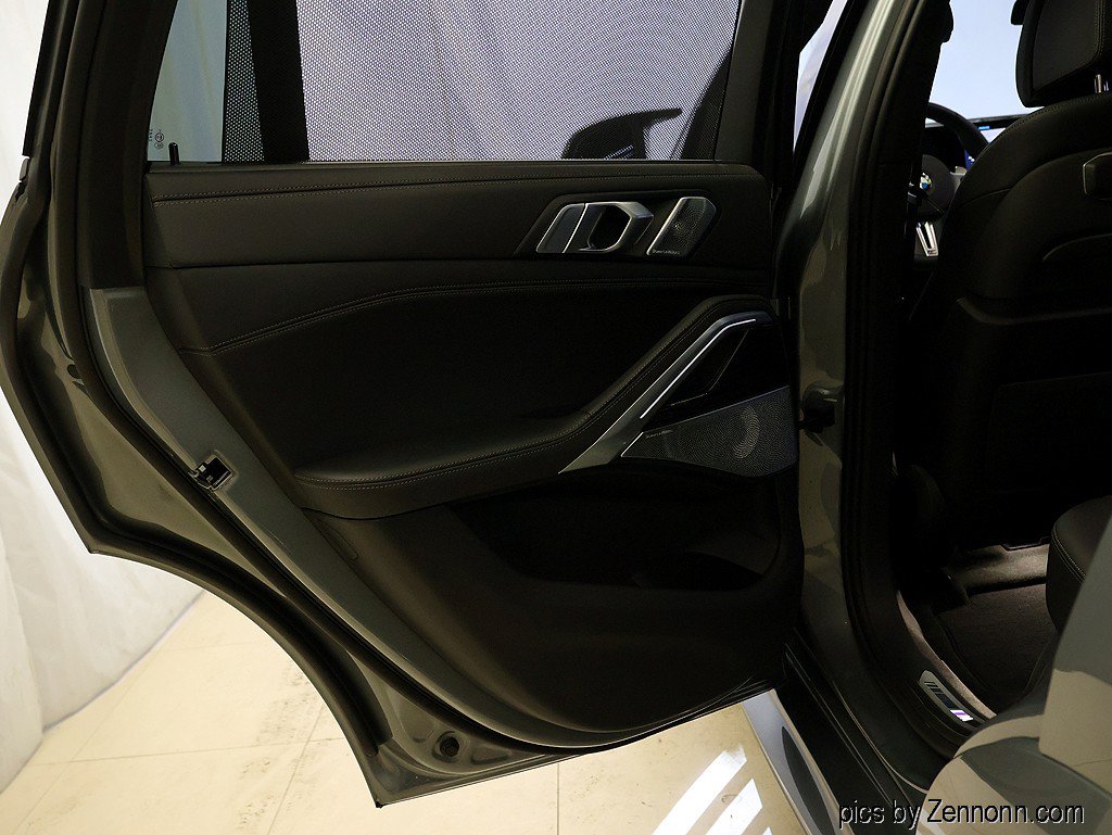 Certified 2027 BMW X6 M60i AWD/4WD image 30