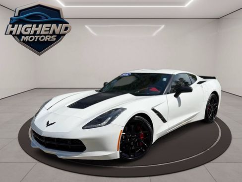 Used 2016 Chevrolet Corvette Stingray Coupe w/ 3LT Preferred Equipment Group RWD image 2
