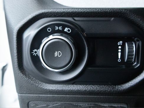 Used 2024 Jeep Wrangler Unlimited Sport AWD/4WD image 20