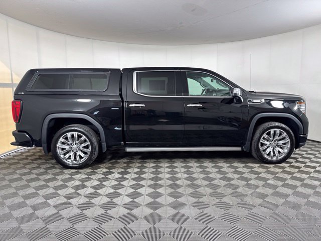 Used 2024 GMC Sierra 1500 Denali AWD/4WD image 2