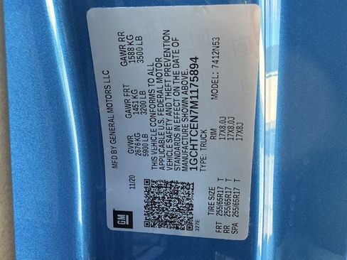 Used 2021 Chevrolet Colorado LT w/ Safety Package image 46