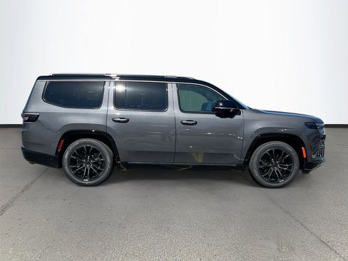 New 2026 Jeep Grand Wagoneer Summit w/ Premium Group III AWD/4WD image 8