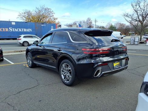 Used 2024 Genesis GV70 2.5T w/ Advanced Package image 4