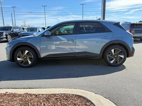 New 2026 Hyundai Ioniq 5 SE image 6