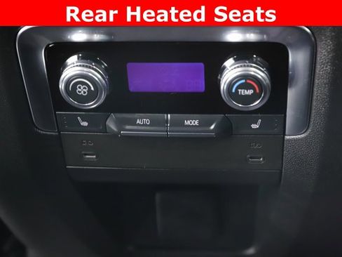 Used 2025 GMC Yukon Denali image 30