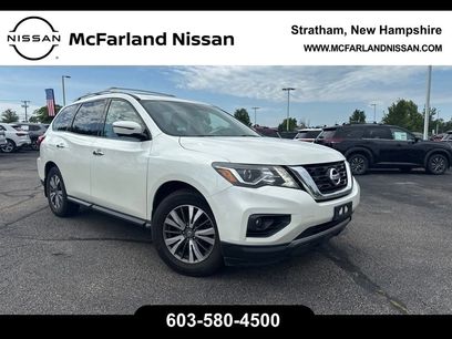 Used 2017 Nissan Pathfinder SL w/ SL Premium Package