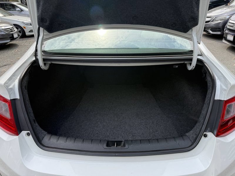 Used 2014 Honda Accord EX-L image 15