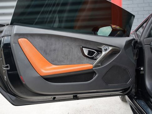 Used 2016 Lamborghini Huracan LP 610-4 image 13