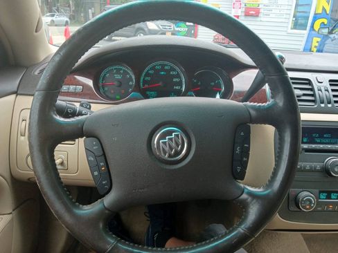 Used 2011 Buick Lucerne CXL w/ Driver Confidence Package FWD image 17