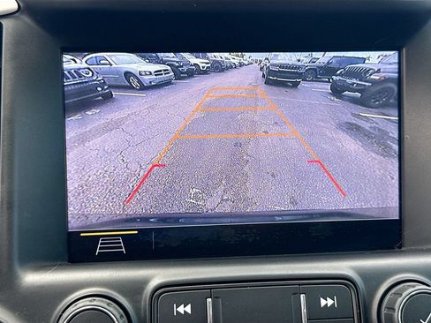 Used 2020 GMC Terrain SLT w/ Preferred Package AWD/4WD image 15