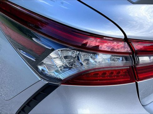 Used 2024 Toyota Camry XSE FWD image 28