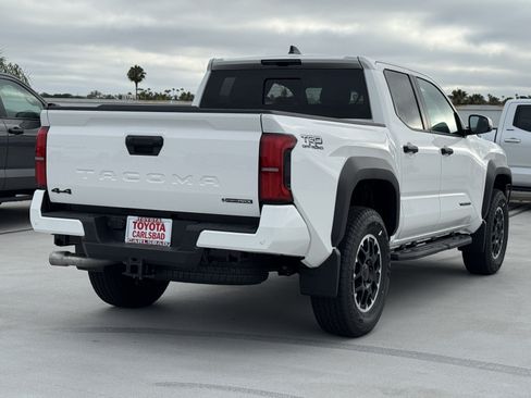 New 2026 Toyota Tacoma TRD Off-Road AWD/4WD image 13